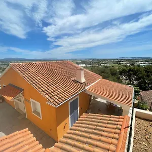 https://lou-pantai-vue-mer-et-sur-porquerolles-a-hyeres-les-palmiers.aixenprovencehotels.org